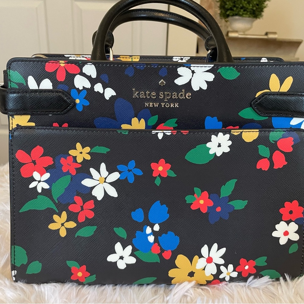 Kate Spade Staci Medium Satchel in Sailing Floral Print